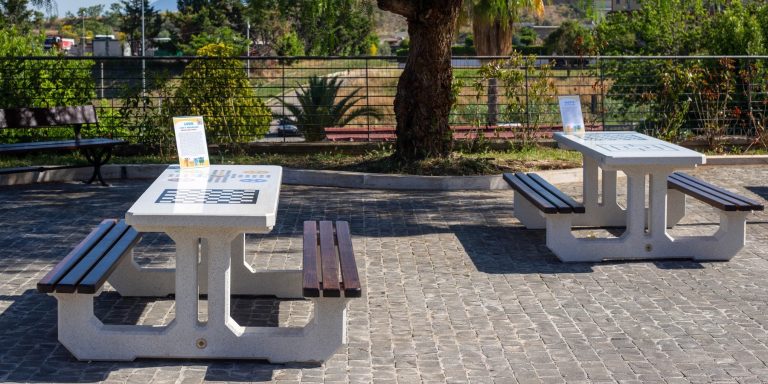 , con i nostri tavoli il calcestruzzo